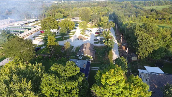 Cook's RV Motor Park 9