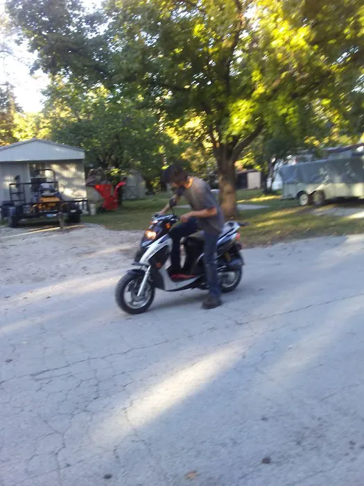 Lazy Acres Mobile RV Park 5