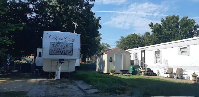 Hillcrest and Highland Mobile Home Park 8