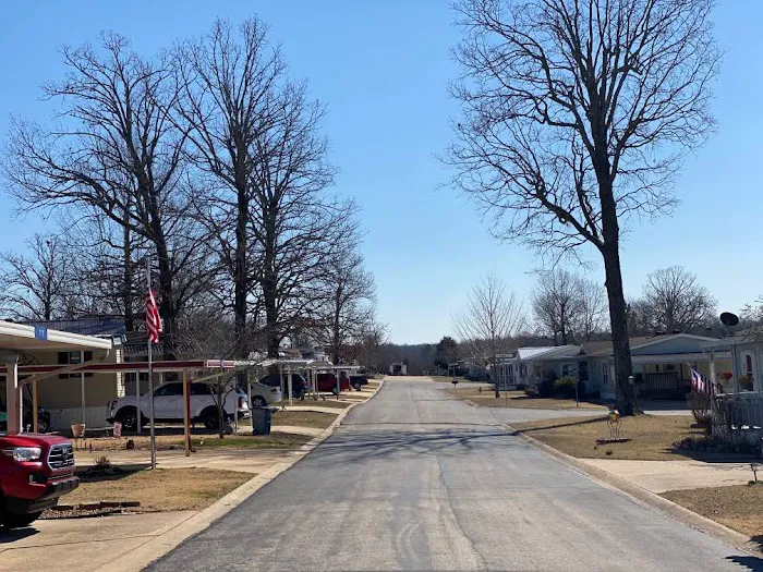 Rolling Meadows Mobile Home Community 5