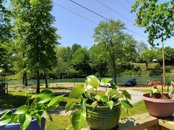 Mammoth Spring R.V. Park and Cabins 7
