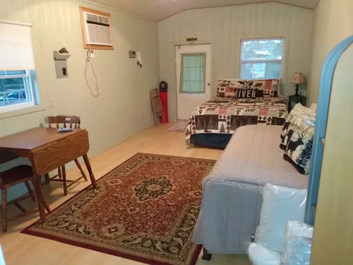 Mammoth Spring R.V. Park and Cabins 2