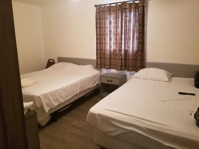 Riverside Resort 3