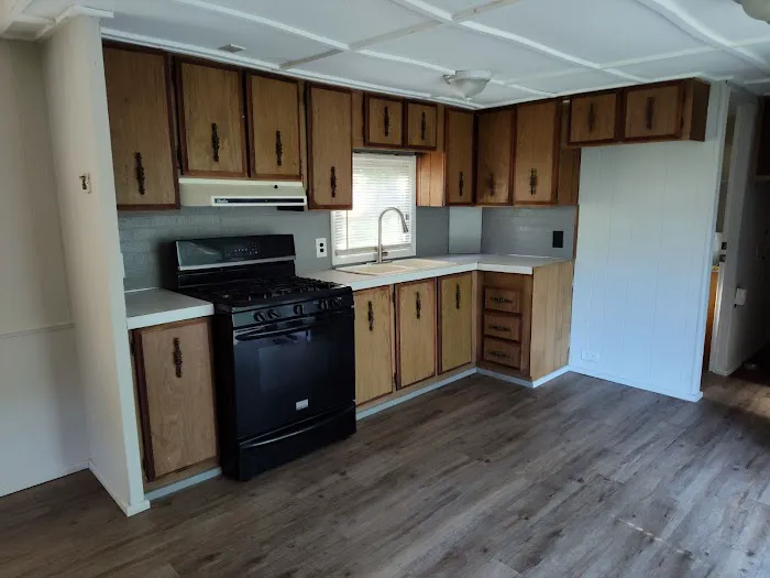 Cedar Hills Mobile Home Park 6