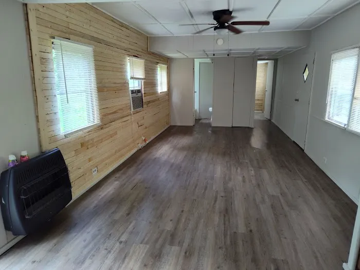 Cedar Hills Mobile Home Park 9
