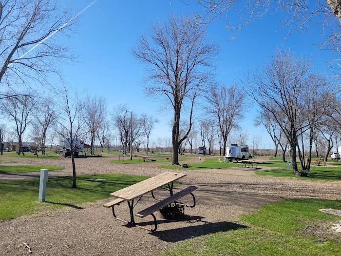 Dakota Sunsets Campground 6