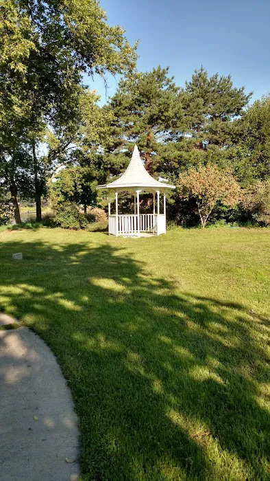 Riverside Park Campground 4