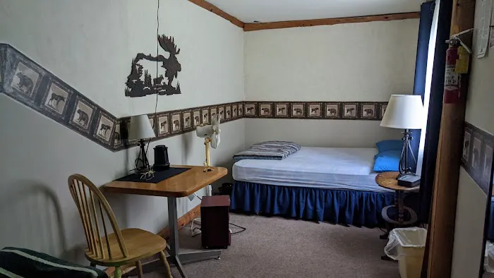 Wildhurst Lodge & Campground 4