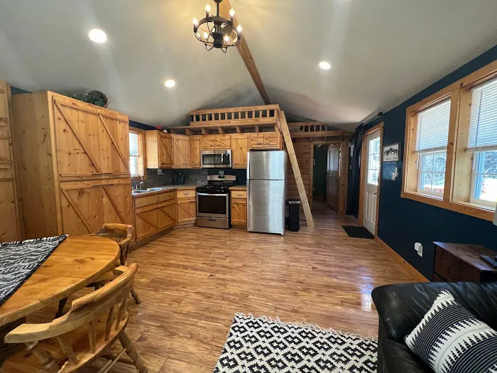 Oak Springs RV Park and Cabin 1