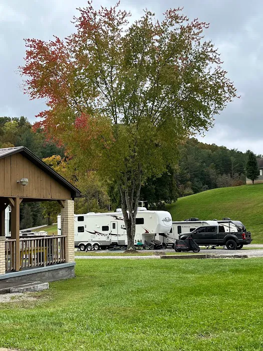 Sunny Glen Farms LLC RV Park 10