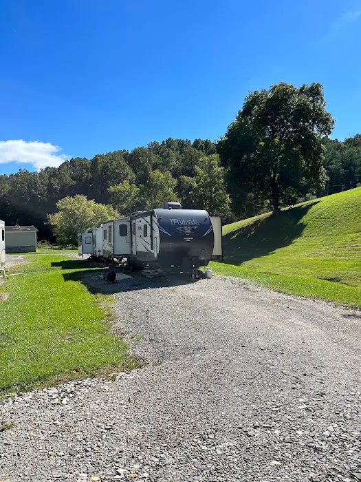 Sunny Glen Farms LLC RV Park 2