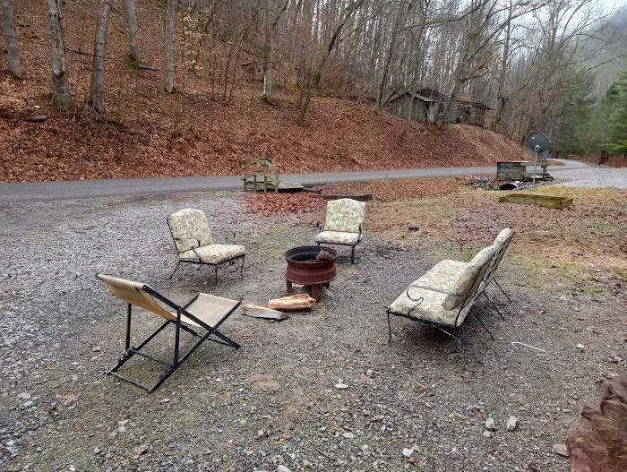 Hippie Trails Campground 4