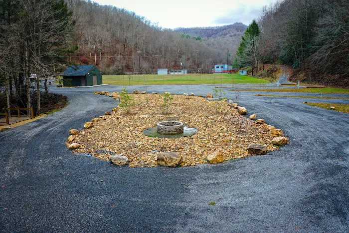 Arty Lee Campground 2