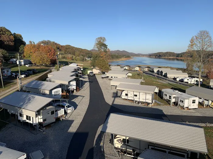 Webb's Lakefront Campground 2