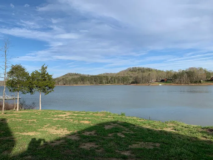 Webb's Lakefront Campground 8