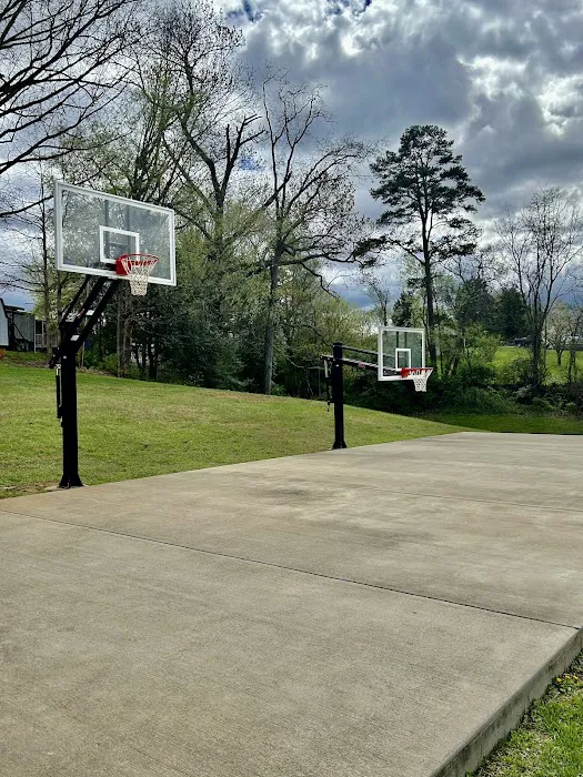 Crestmore Pointe Mobile Home Park 6