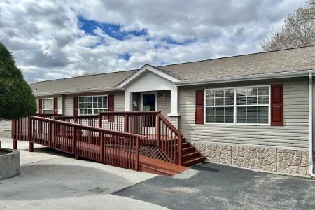 Crestmore Pointe Mobile Home Park