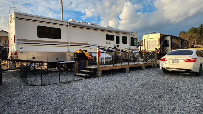 Rocky Ridge Roost RV Campground 8