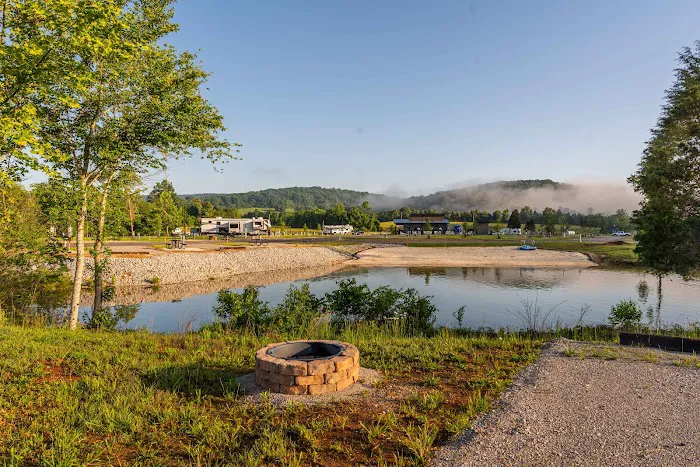 Rockwood Marina & RV Resort 8
