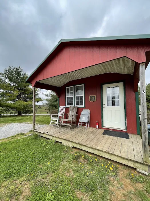 Grand View Cabins and RV Park 5