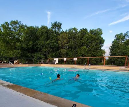 Whispering Oaks Campground