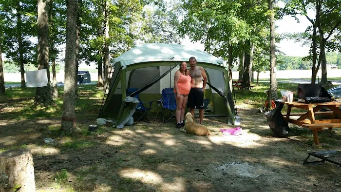 Whispering Oaks Campground Picture 3