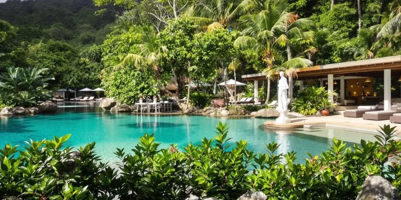 Discover the Most Luxurious Retreats for Ultimate Relaxation
