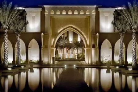Refined Travel Experiences in the Middle East: Luxury Meets Authenticity