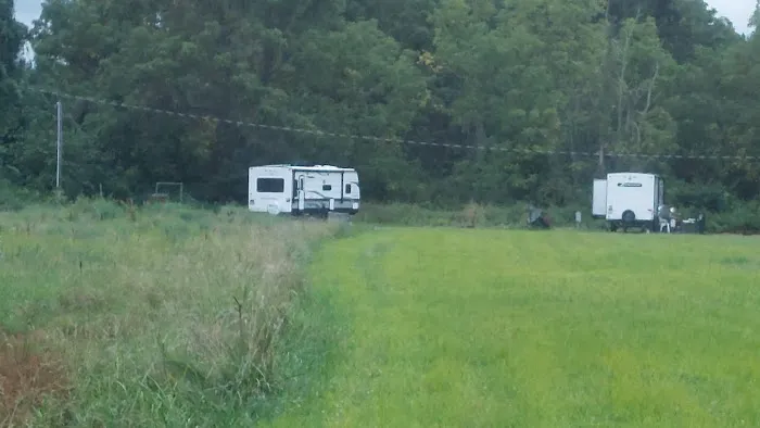 Robinson's Family Campground Picture 10