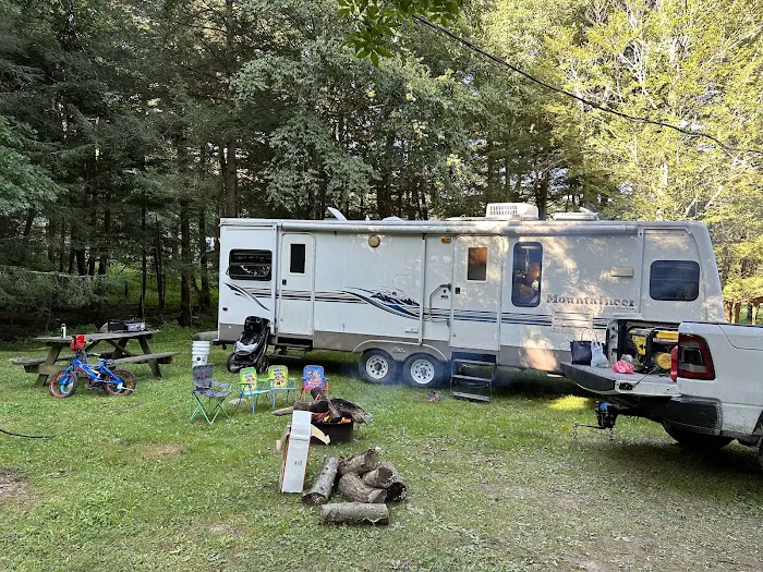 The Big Elk Lick Campground Picture 8