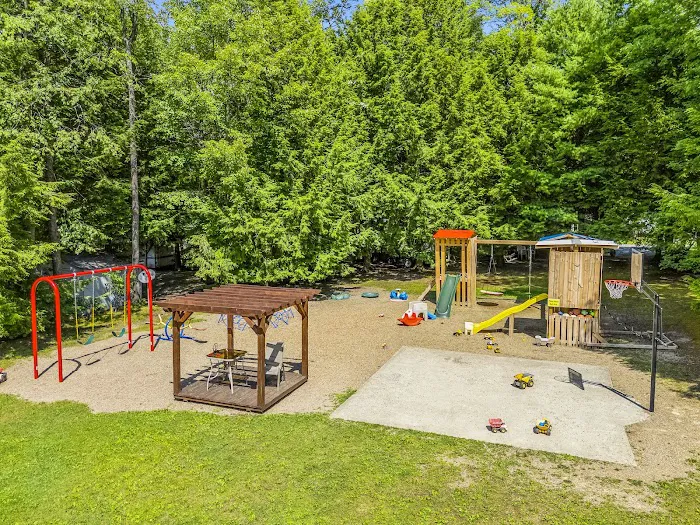 White's Haven Campground Picture 4