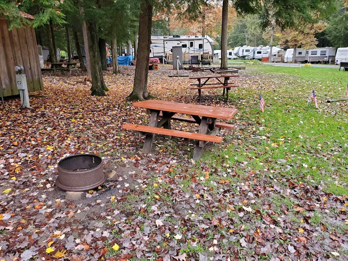 White's Haven Campground Picture 10