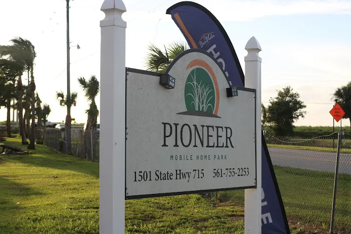 Pioneer Mobile Home Park Picture 4