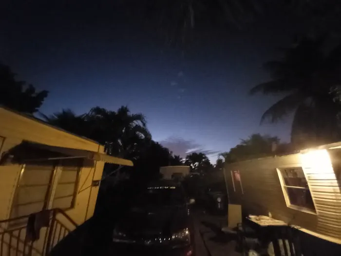 Holiday II Mobile Home Park Picture 1