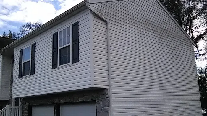 Centerville Mobile Home Park Picture 1