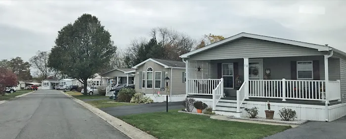 Ridgewood Manor Manufactured Home Community Picture 3