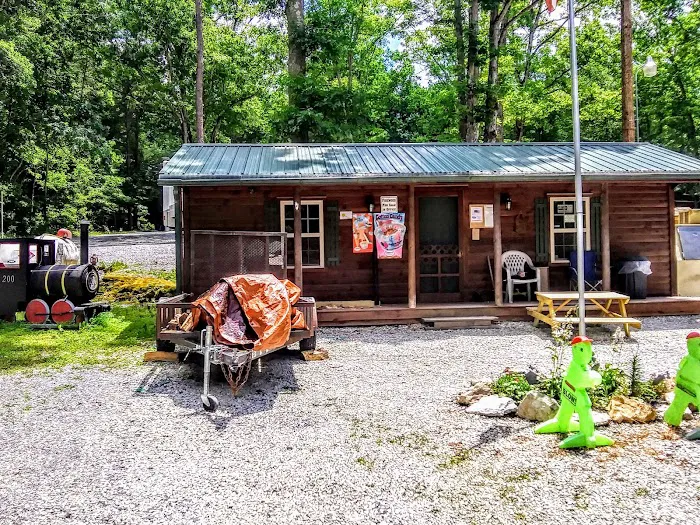 Cherokee Campground & Family Picture 9