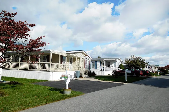 Murray Manor Manufactured Home Community Picture 2