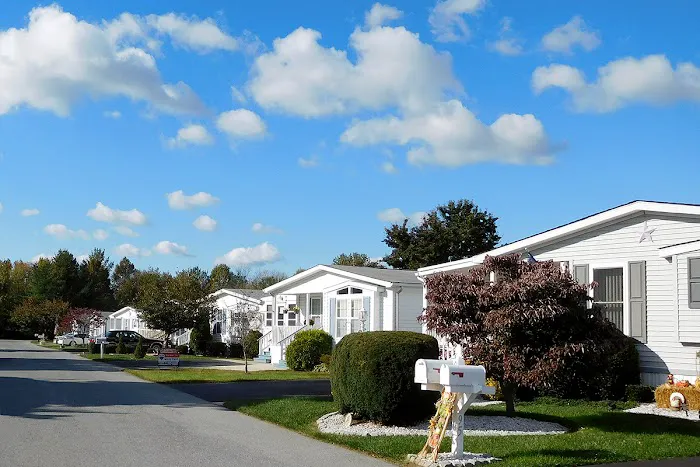 Murray Manor Manufactured Home Community Picture 4