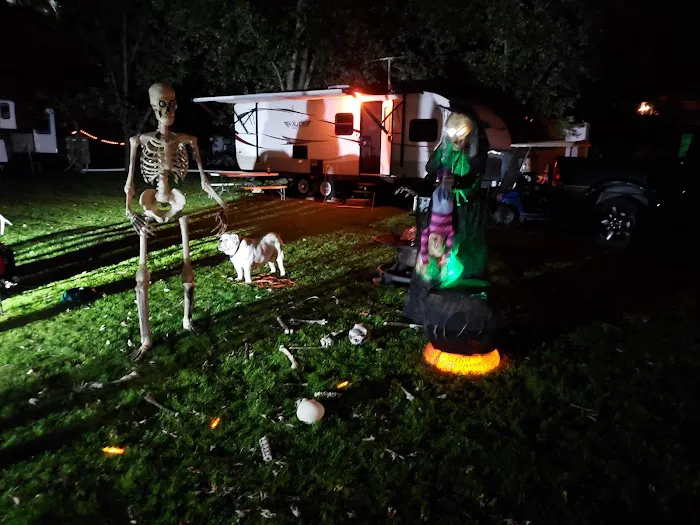 Moore's Campground Picture 4