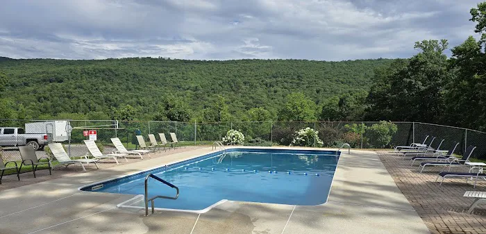 Back Roads Camping and Rv Resort Picture 8