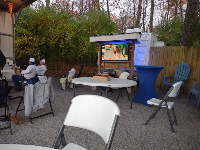 goPSUrv at The Lion's Den Picture 9