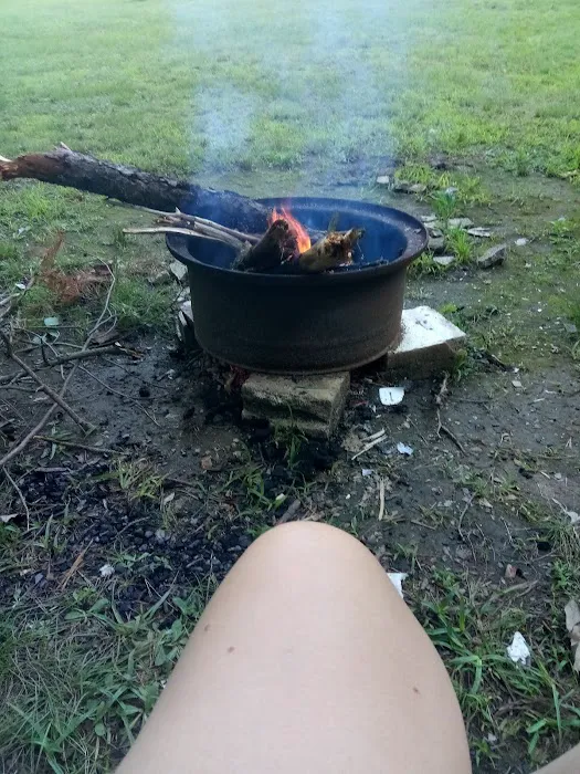 Double R Campground Picture 4