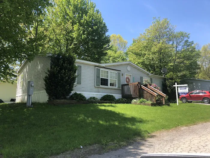 Brady Hills Mobile Home Park Picture 2