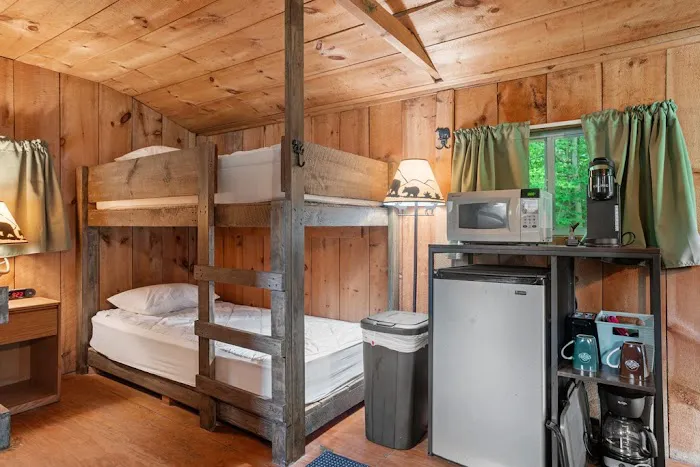 Forest Ridge Cabins and Campgrounds Picture 8