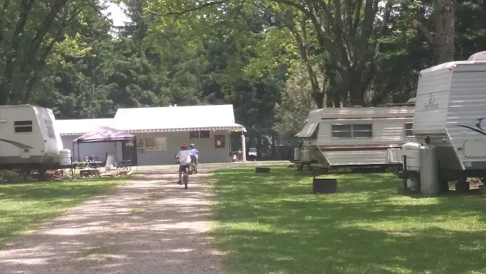 Bear Claw Campground Picture 6