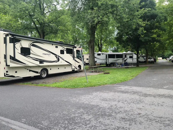 Old Mill Stream Campground Picture 2