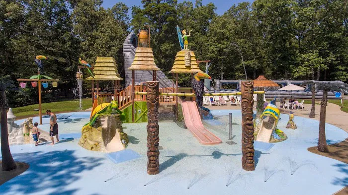 Adventure Bound Camping Resorts - Tall Pines Picture 9