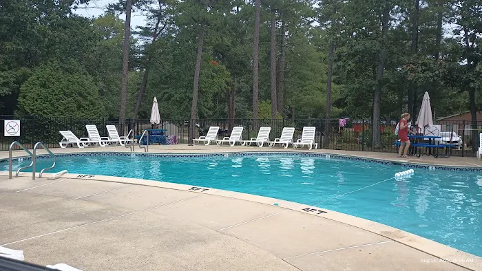 Adventure Bound Camping Resorts - Tall Pines Picture 6