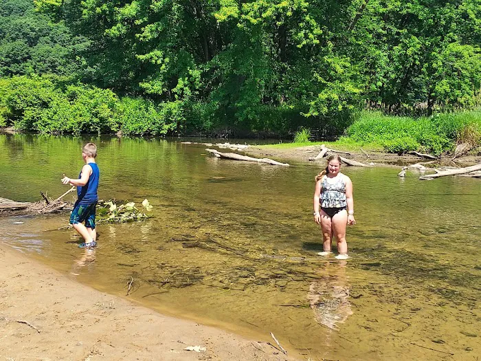 Hemlock Point Campground Picture 6